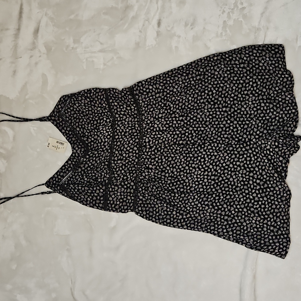 Aeropostale Black and White Floral Romper - Picture 2 of 12